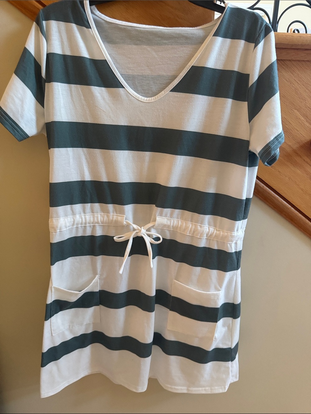 Women’s Striped Drawstring Pocket Tee Dress - White & Dark Teal Size Medium